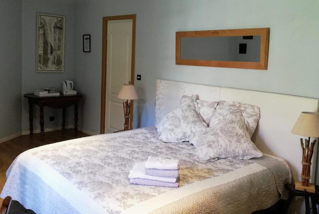 Bed and Breakfast Le Domaine Des Platanes Bourg-Charente Esterno foto